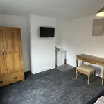 House Located Centrally For Up To 8 Guests