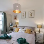 3 Auborough Street
