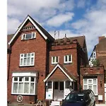 1Studio Avenue House