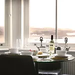 Sea View Serenity, Breath Taking Sea View Sleeps 4, Yorkshire Coast Holiday Lets