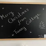 Tunny Cottage In Old Town Scarborough
