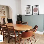 4 Bedroom House - Contractors Welcome