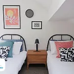 4 Bedroom House - Contractors Welcome