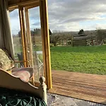 The Deer Hut At Carr House Farm