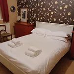 25 Avenue Victoria Flat 2