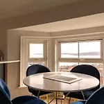 Seabourne Scarborough Beautiful 4Th Floor Penthouse With Amazing Coastal & Lighthouse View
