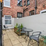 40 Ashville Avenue