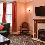 Vincent House