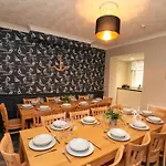 Sail Lodge