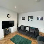 Superb 2 Bedroom Sea View Flat