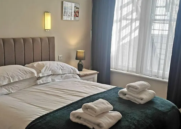 27 Princess Royal House - Ground Floor Apartment