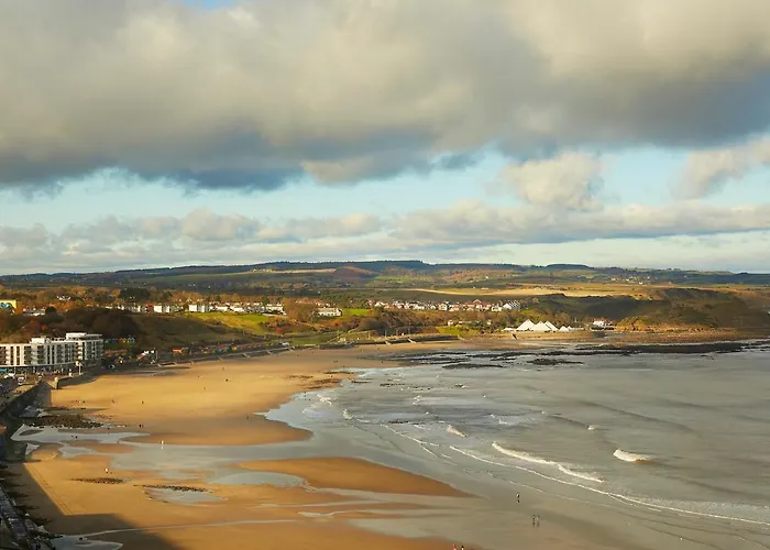 Sea View Serenity, Breath Taking Sea View Sleeps 4, Yorkshire Coast Holiday Lets