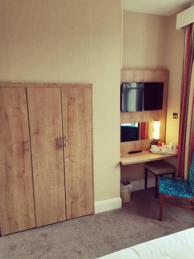 Hotel The Red Lea 3*