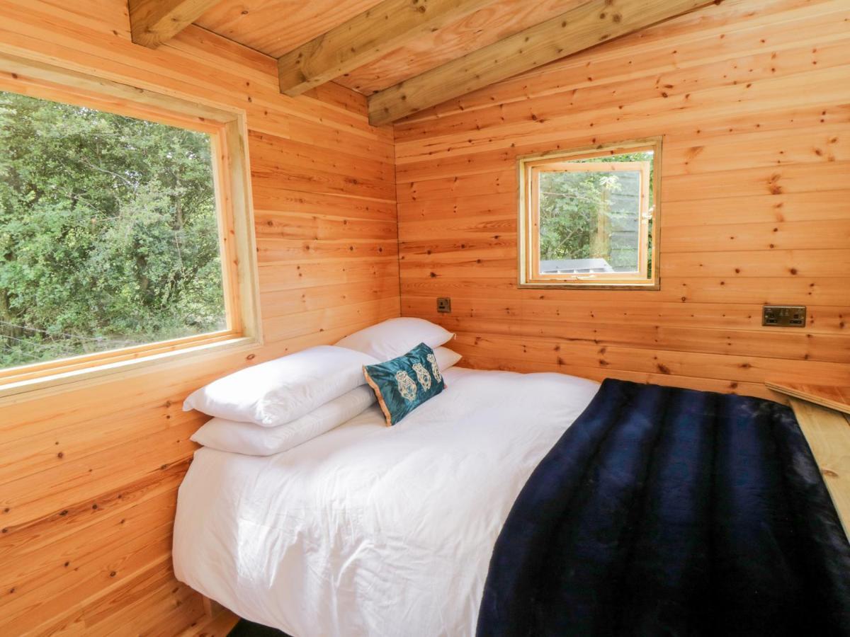 Shepherd's Hut *