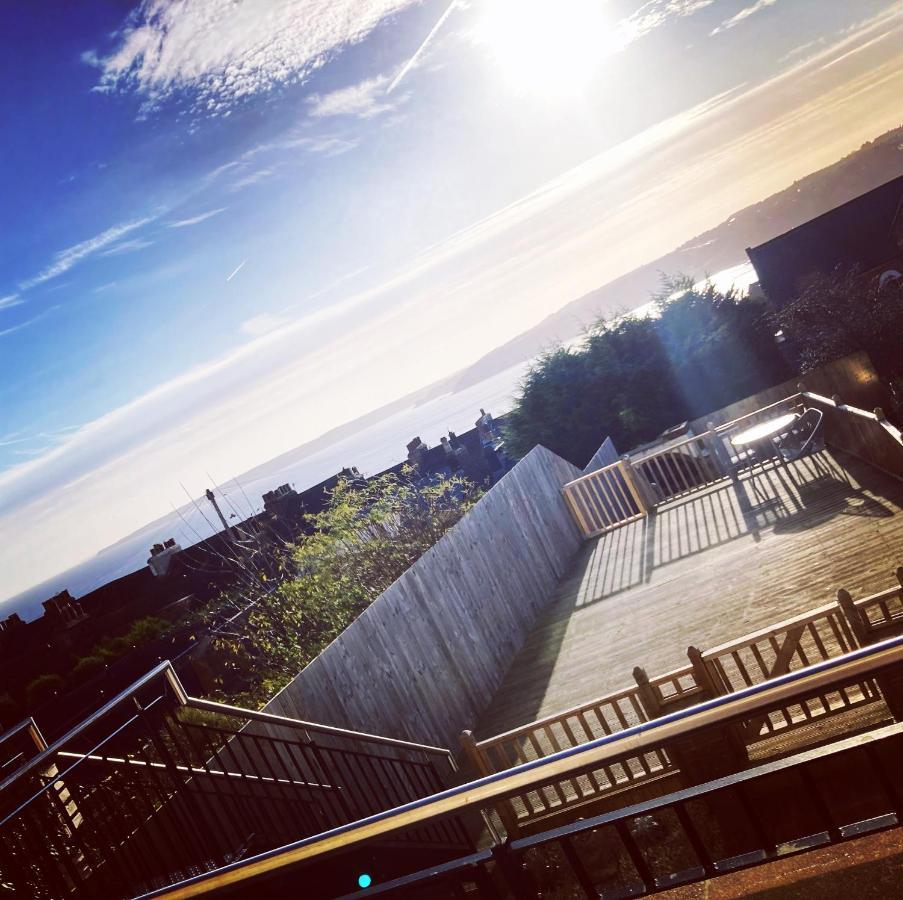 Seabourne Beautiful 4th Floor Penthouse With Amazing Coastal & Lighthouse View *