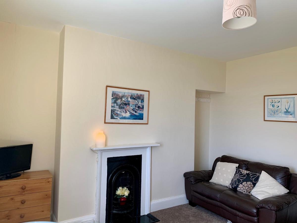 Brompton Flats Apartment *