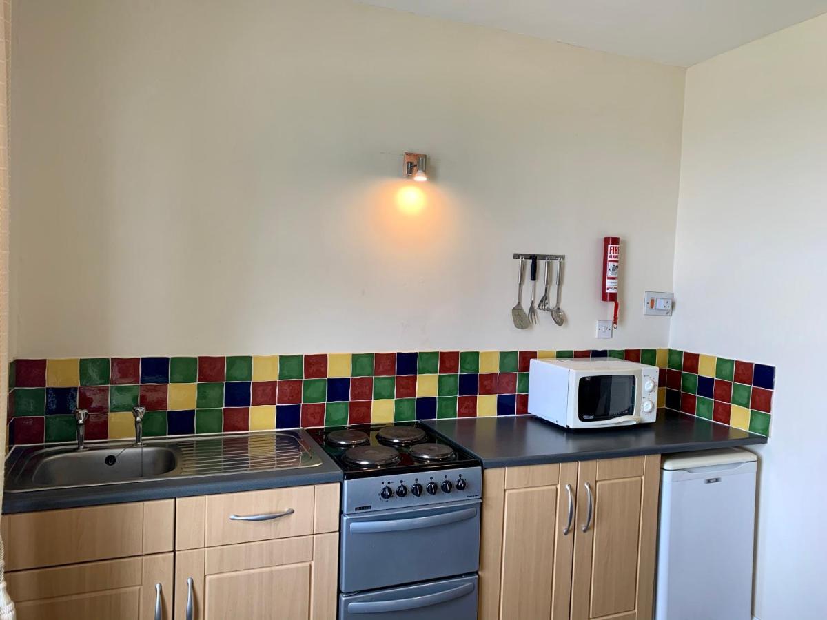 Brompton Flats Apartment