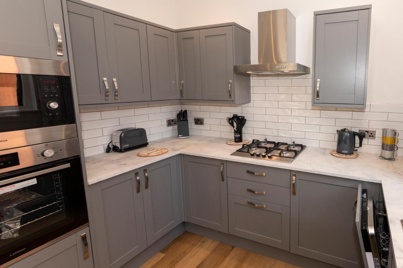 Breakspeare House Holiday home