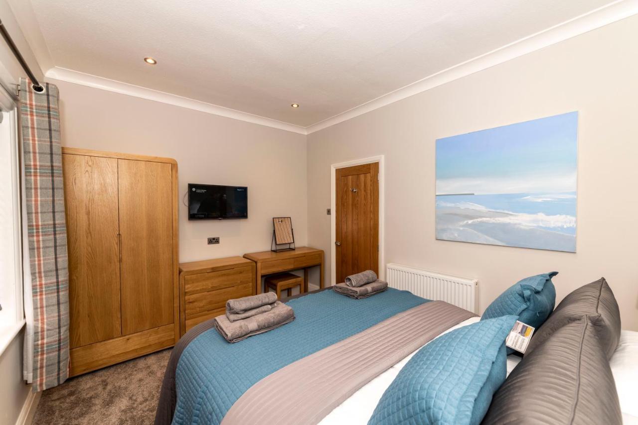 Breakspeare House Holiday home *
