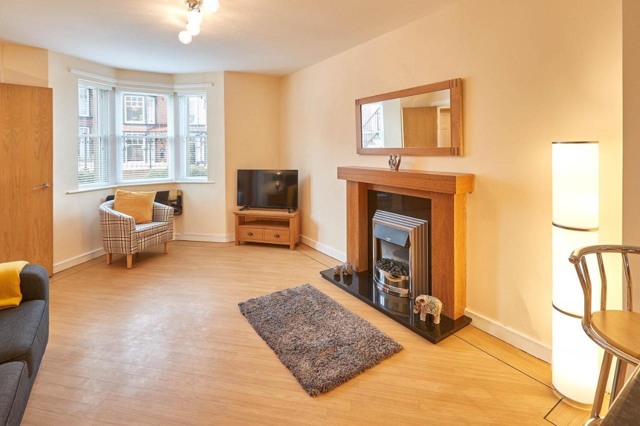 Host & - Royal Sands Apartment *