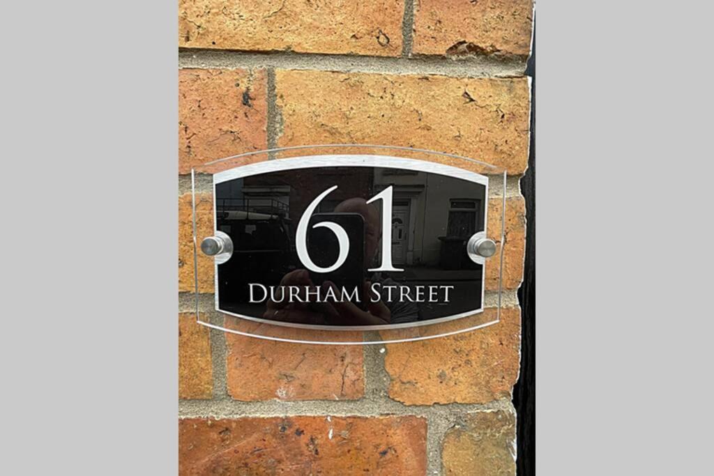 Durham House - Fantastic Location And Great Price In Scarborough