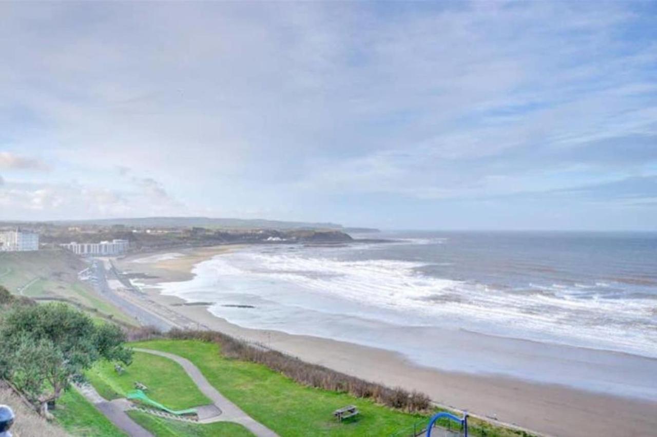 Seaside Retreat In North Bay - With Parking * Scarborough