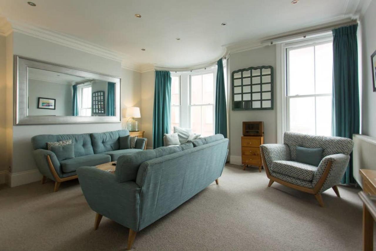 Seaside Retreat In North Bay - With Parking Holiday home Scarborough