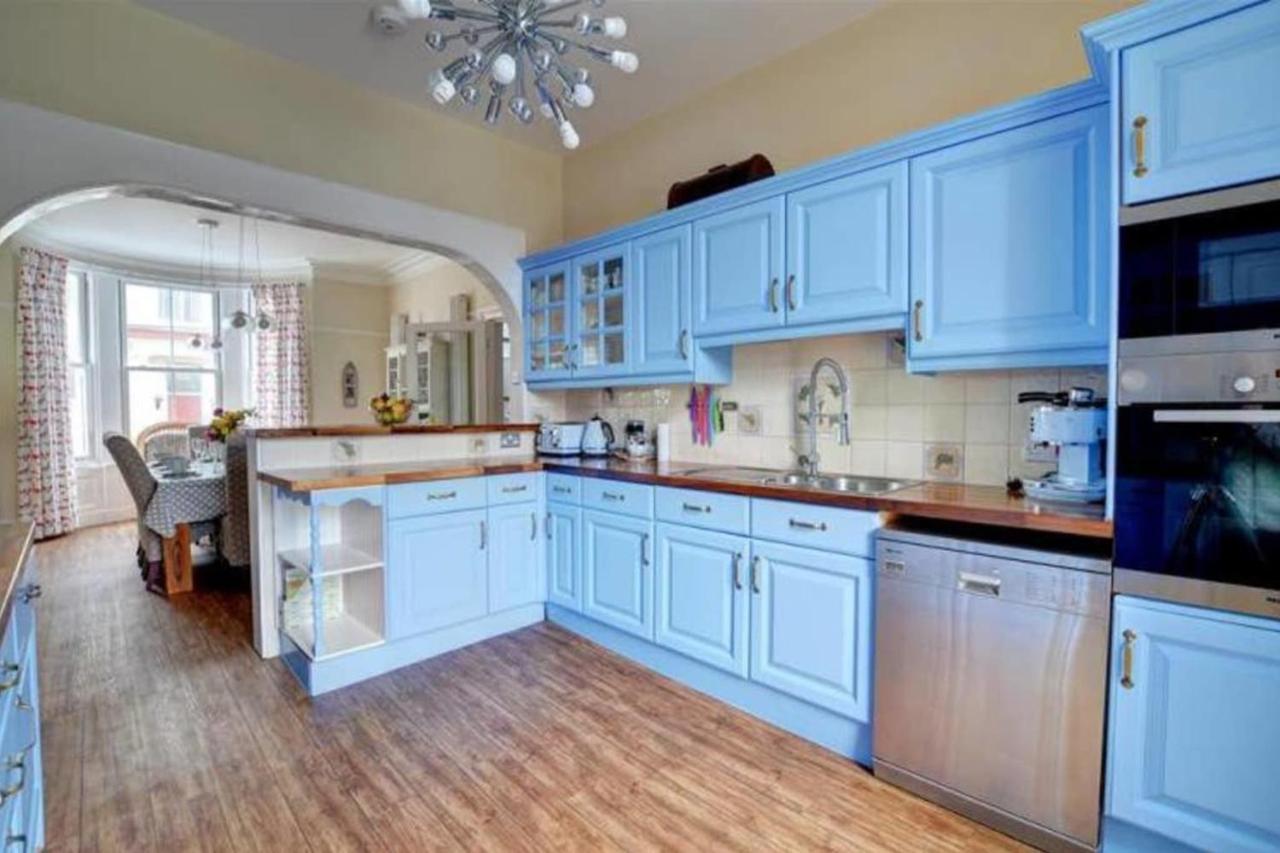 Holiday home Seaside Retreat In North Bay - With Parking Scarborough