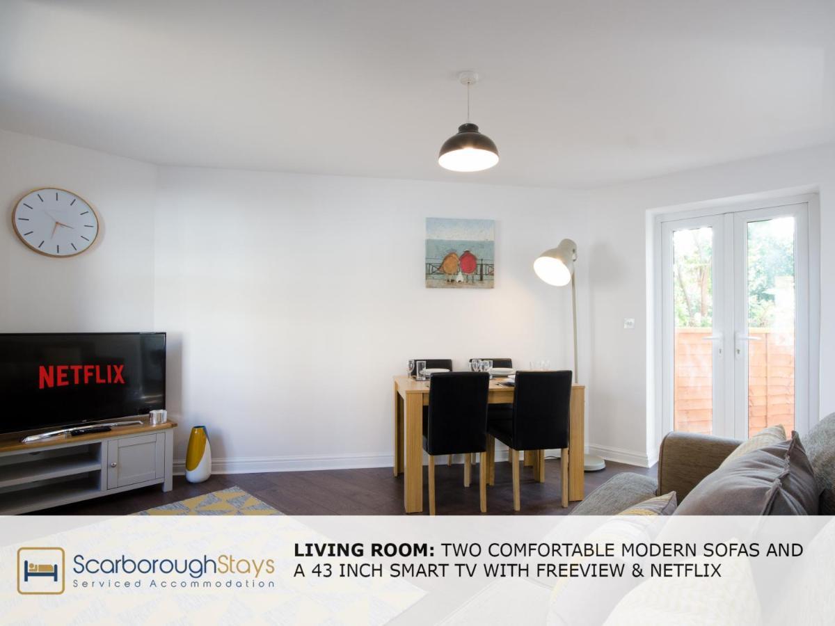 Candler - 3 Bedroom Townhouse With Parking - Patio Area & Seating Holiday home