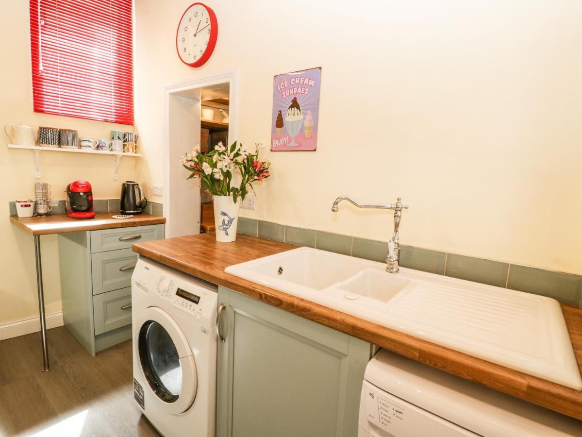 Regent House Apartment Scarborough