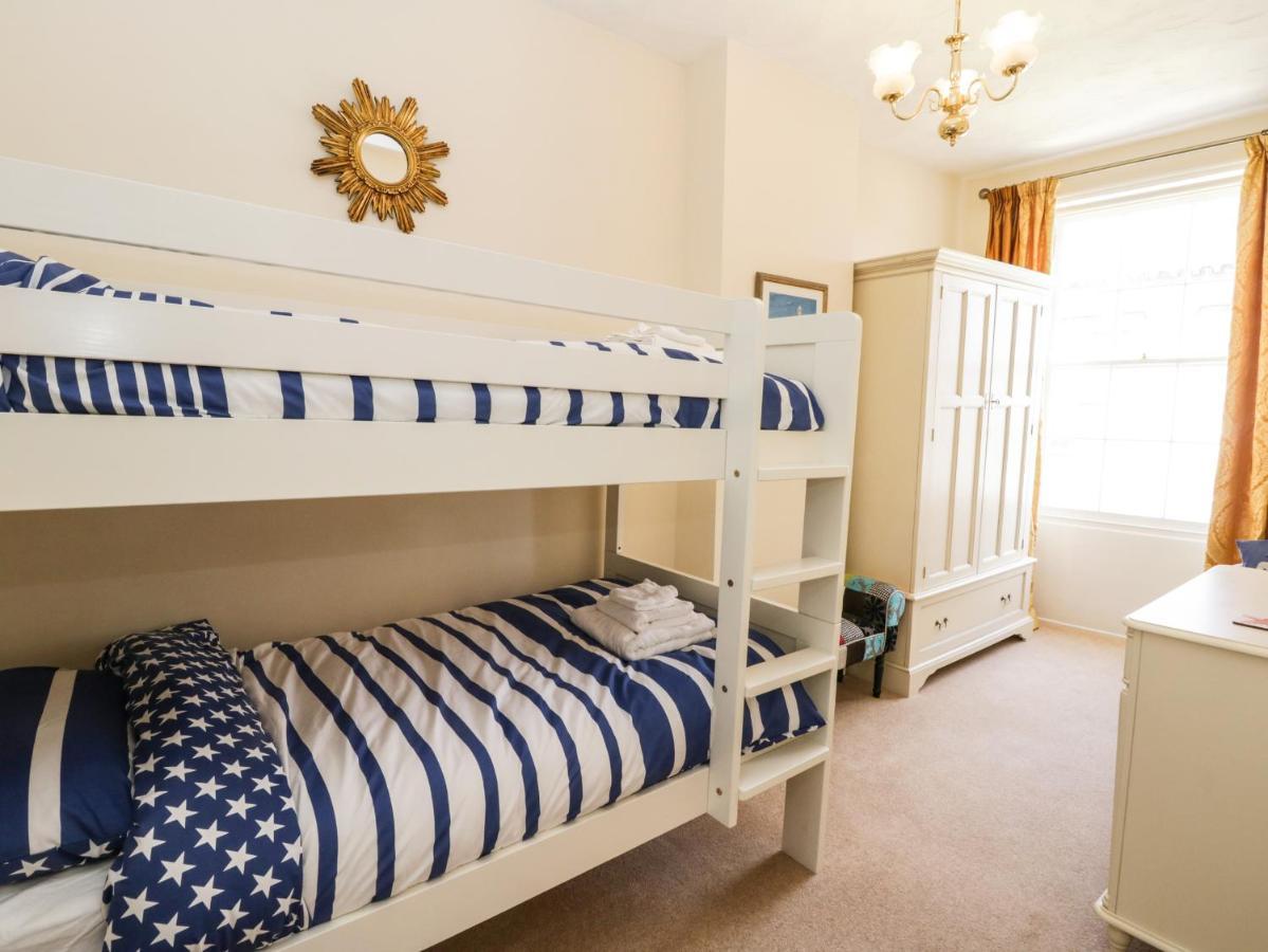 Apartment Regent House Scarborough
