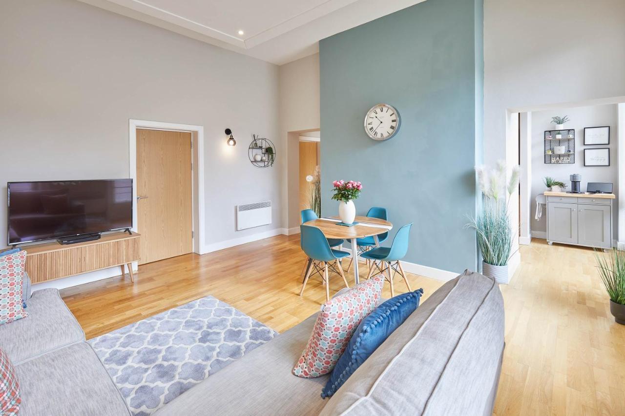 Apartment Host & - Easby Hall 2 *