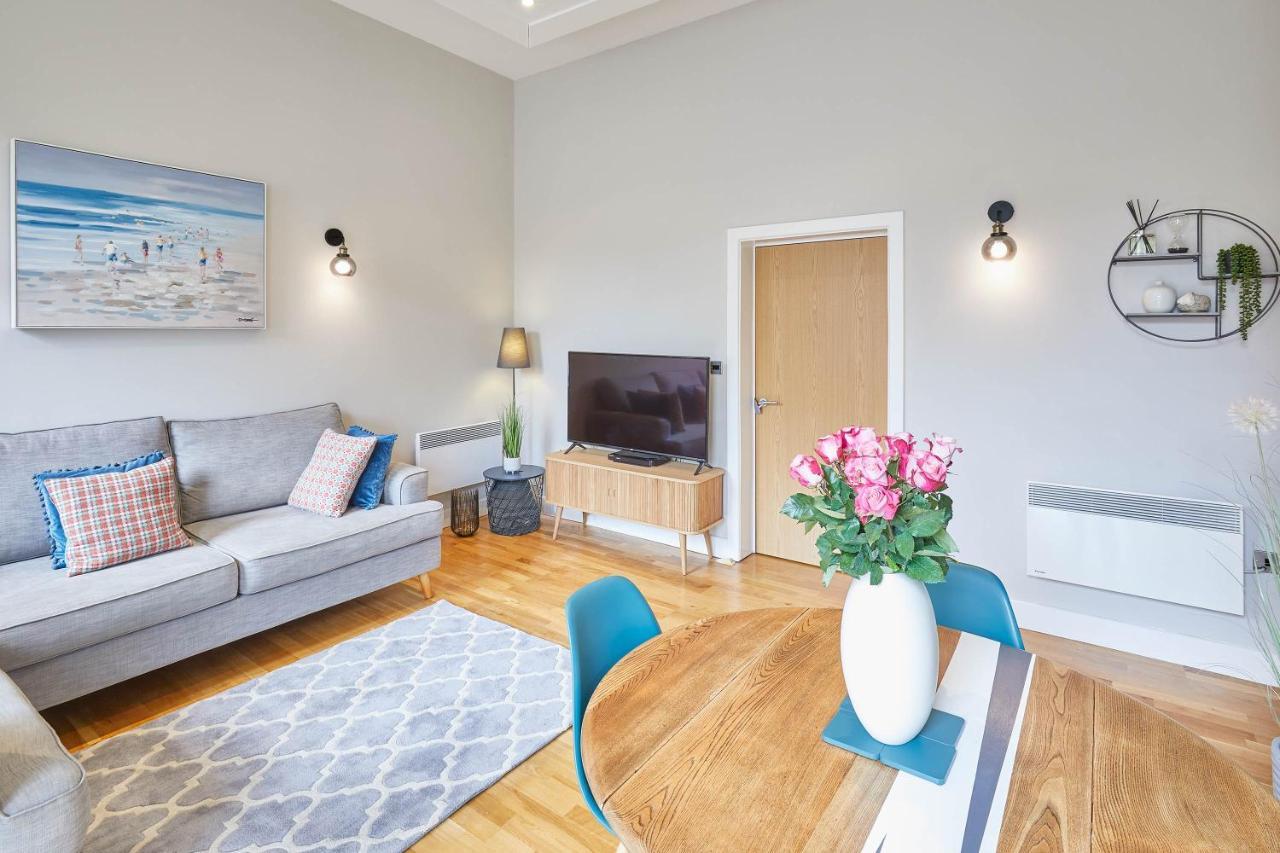 Host & - Easby Hall 2 Scarborough