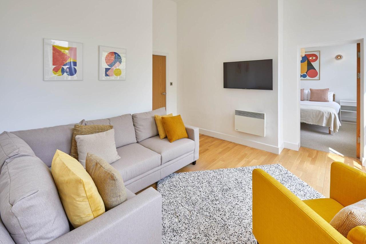 Host & - Easby Hall 1 Apartment *