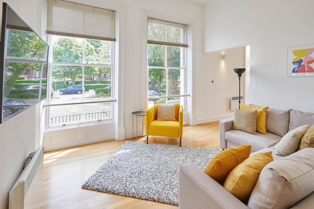Apartment Host & - Easby Hall 1