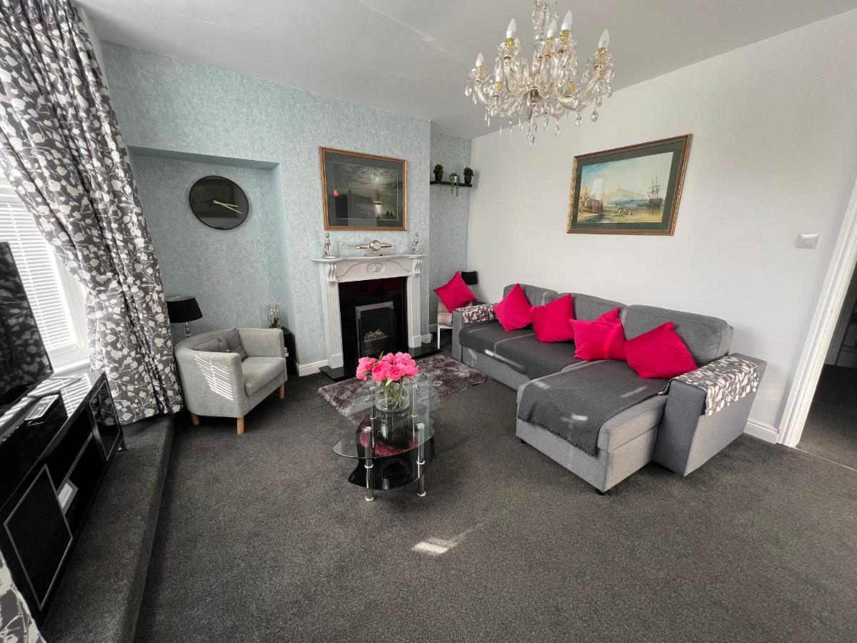 Hanover Hideaway Scarborough