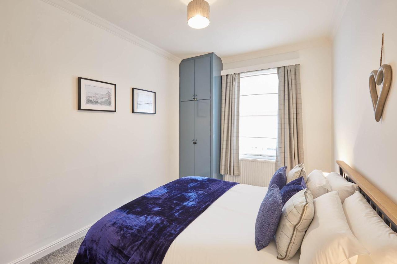 Host & - The Lookout Apartment Scarborough