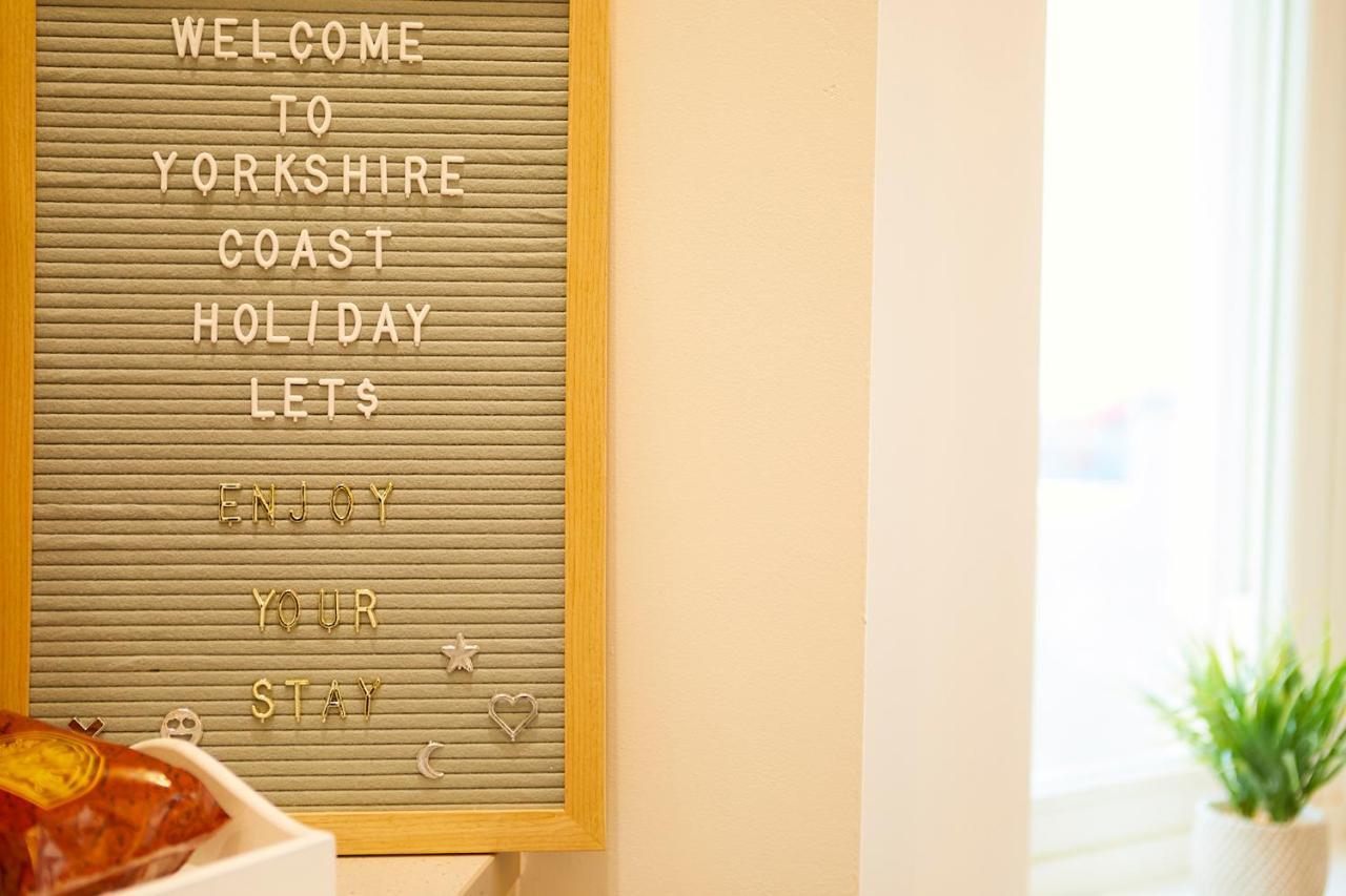 Headland View - Stunning Sea Views - Yorkshire Coast Lets * Scarborough