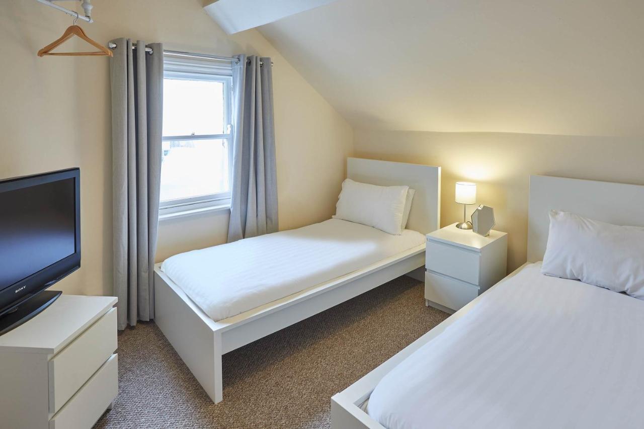 Host & - The Townhouse Scarborough