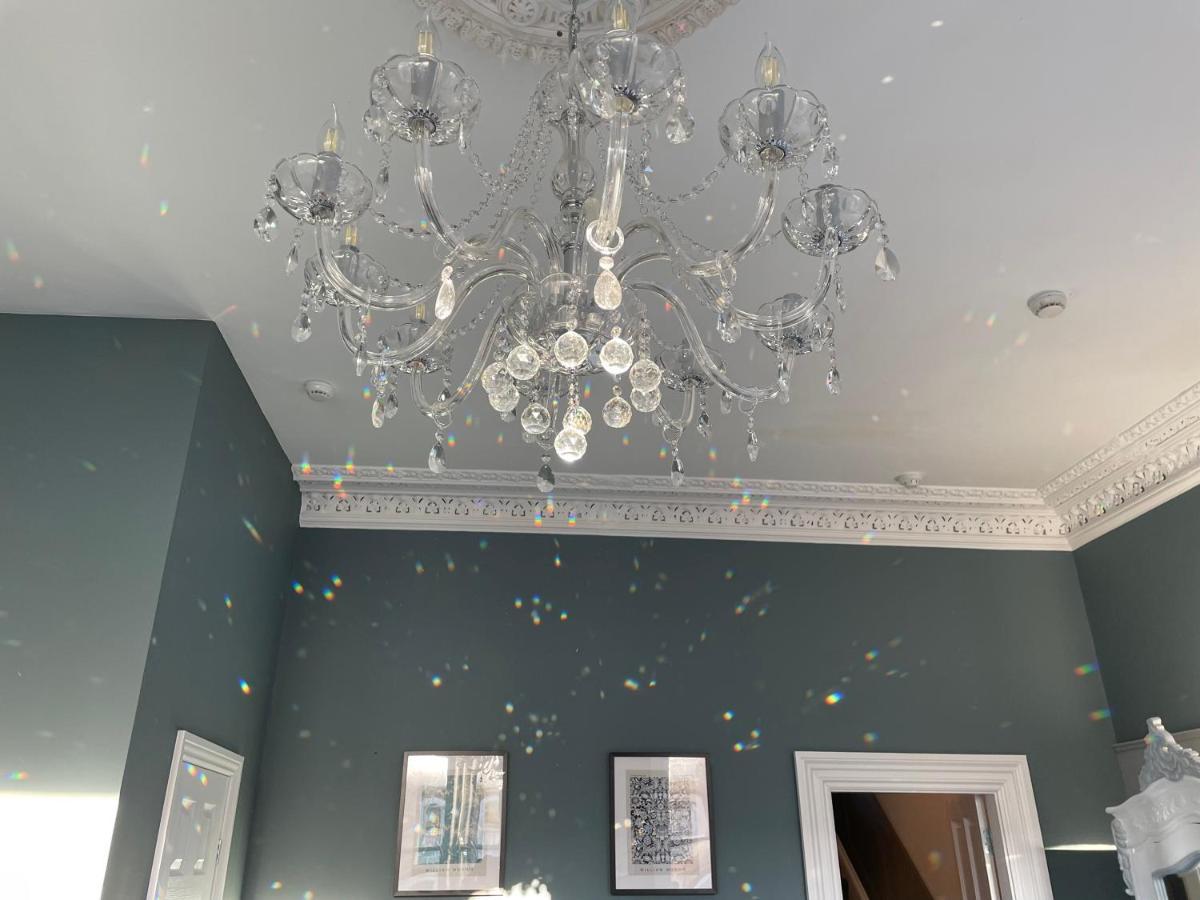 Westbourne Villas Suite 4