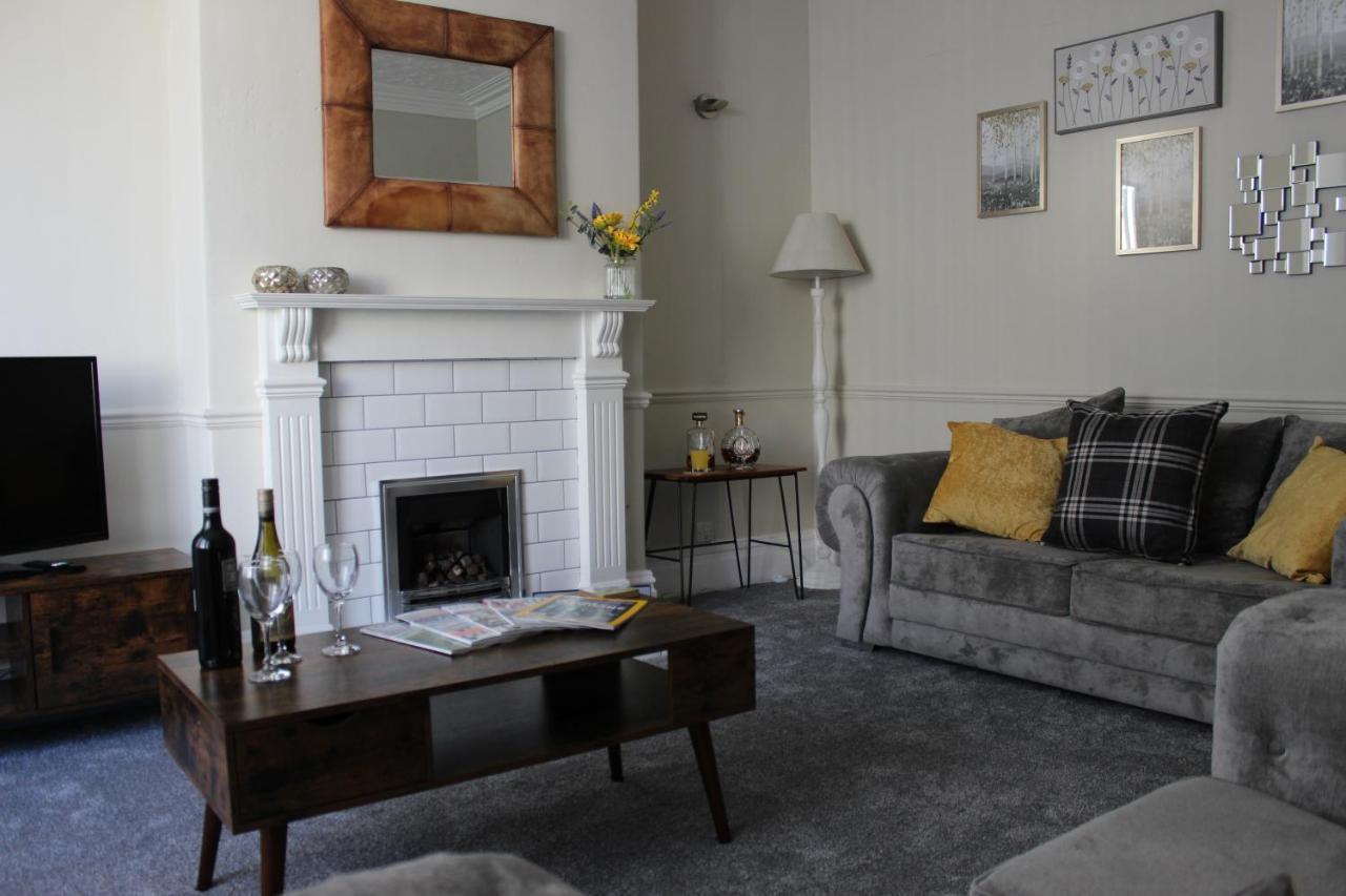 Holiday home The Hampton Beautiful 3 Bedroom House With Conservatory & Garden