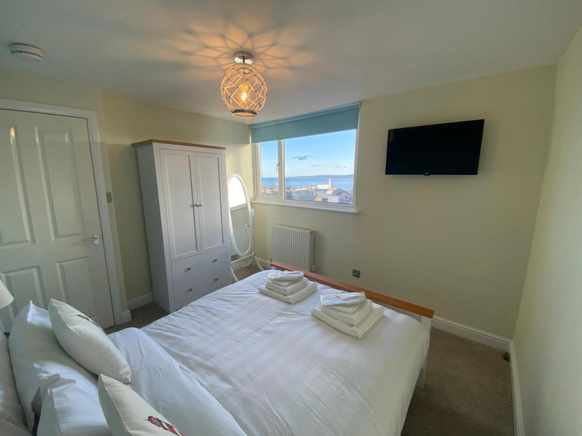 Lighthouse View, One Min From Harbour & Beach * Scarborough