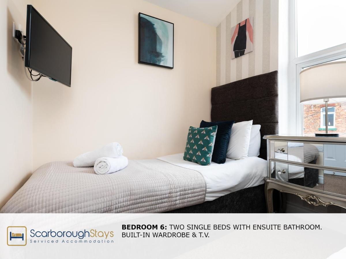 Holiday home - Luxury Townhouse Ideal For Large Groups - Hot Tub Scarborough