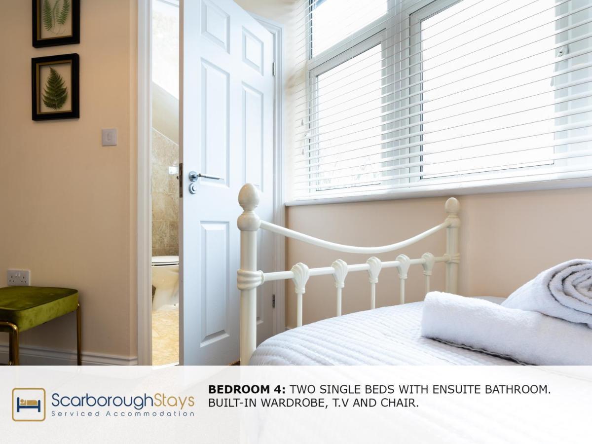Holiday home - Luxury Townhouse Ideal For Large Groups - Hot Tub