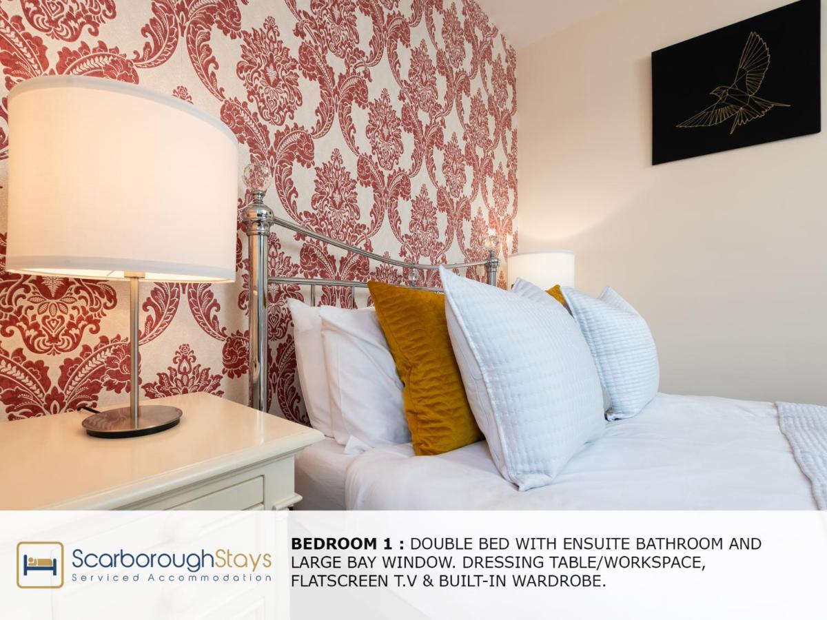 - Luxury Townhouse Ideal For Large Groups - Hot Tub Holiday home Scarborough