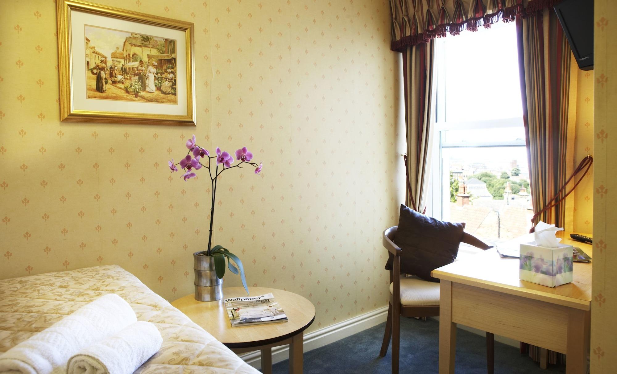 Crown By Compass Hospitality Scarborough