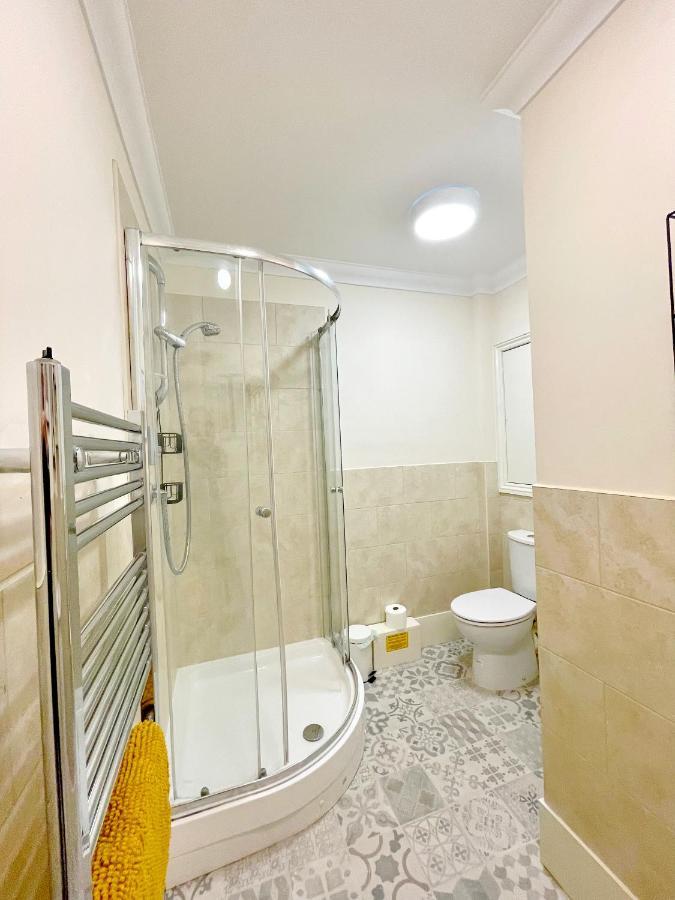 Apartment Beautiful Chic Apartment, Lift, Views & Parking *