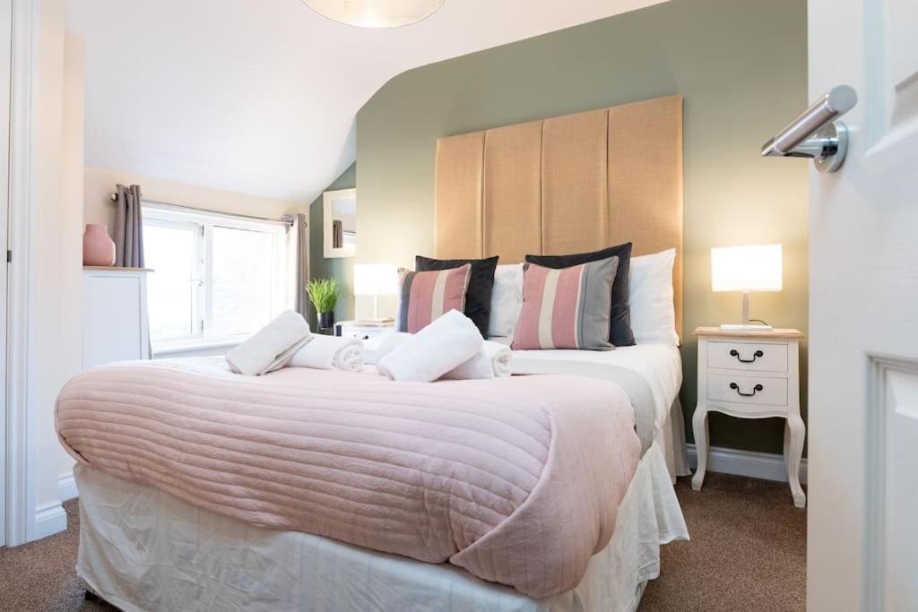 - Luxury Townhouse Ideal For Large Groups - Hot Tub * Scarborough