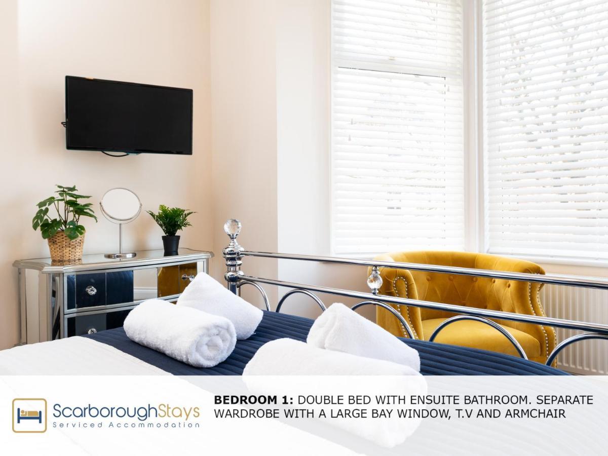 - Luxury Townhouse Ideal For Large Groups - Hot Tub Holiday home *