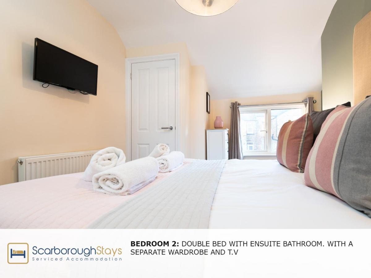 - Luxury Townhouse Ideal For Large Groups - Hot Tub Holiday home Scarborough